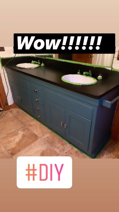 DIY Countertop Makeover (Under $20) – royale christine Bathroom Counter Paint, Vanity Countertop Ideas, Diy Countertop Makeover, Painting Bathroom Countertops, Diy Bathroom Sink, Diy Bathroom Vanity Makeover, Diy Countertop, Bathroom Sink Diy, Counter Top Sink Bathroom