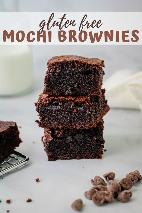 Gluten Free Mochi, Mochi Brownie Recipe, Mochi Brownies, Easy Mochi, Fusion Desserts, Classic Brownies, Asian Treats, Brownies Gluten Free, Gf Treats