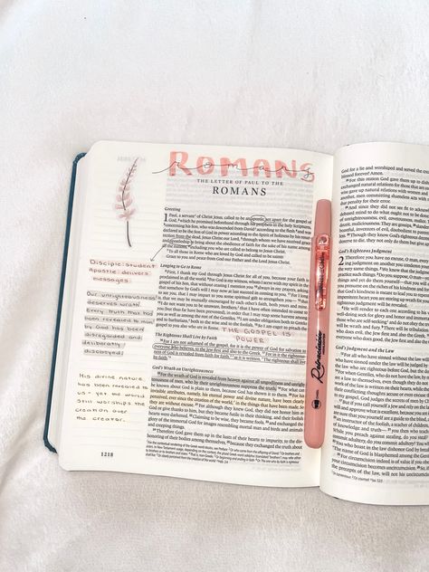 Romans Journaling Bible, Book Of Romans Bible Study, Romans 1 Bible Journaling, How To Start Bible Journaling, Roman’s Bible Journaling, Romans Bible Journaling, Bible Journaling Romans, Aesthetic Bible Journaling, Bible Romans