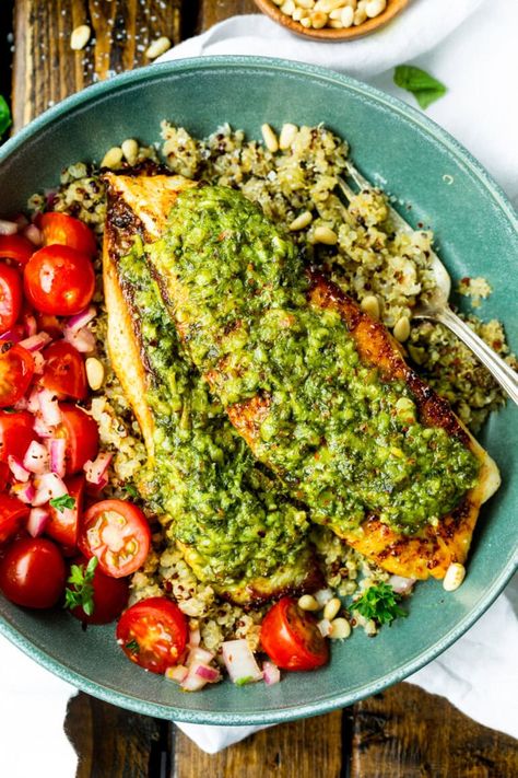 Tilapia Basil Recipes, Tilapia Pesto Recipes, Clean Eating Recipes Fish, Sauteed Tilapia Recipes, Lean Fish Recipes, Low Calorie Salmon Recipes, Pesto Fish Recipes, Tilapia Meals, Tilapia Dinner Ideas