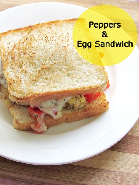 peppers and egg sandwich Pepper And Egg Sandwich, Italian Peppers, Quick Easy Breakfast, Egg Sandwich Recipe, Fried Egg Sandwich, Easy Breakfast Options, Breakfast Recipes Easy Quick, Egg And Cheese Sandwich, Easy Breakfast Recipes