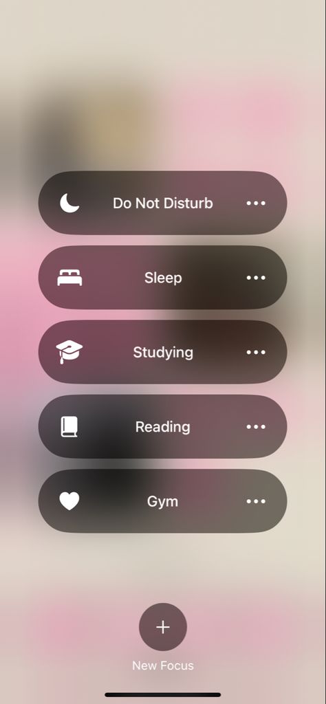 Study Focus Iphone, Focus Mode Iphone Aesthetic, Gym Girlies Aesthetic Wallpaper, Junior Year Aesthetic, Aesthetic Pink Study, Workout Aesthetic Pink, Gym Aesthetic Pink, Study Aesthetic Pink, Pink Gym Aesthetic