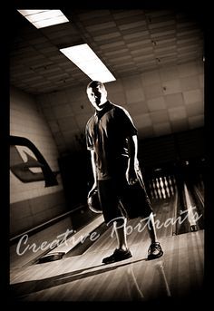 senior pictures with bowling | Bowling Senior… Bowling Pictures, Boy Senior Portraits, Softball Senior Pictures, Senior Photos Boys, Senior Boy Poses, Male Senior Pictures, Senior Pictures Sports, Senior Portrait Poses, Country Senior Pictures