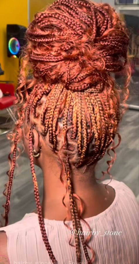 Knotless Colored Braids, Cooper Braids On Black Women, Honey Ginger Braids, Strawberry Blonde Braids Black Women, Braids Color Combination Ideas, Ginger And Blonde Knotless Braids, Orange And Brown Braids, Colour 350 Knotless Braids, Orange And Blonde Braids