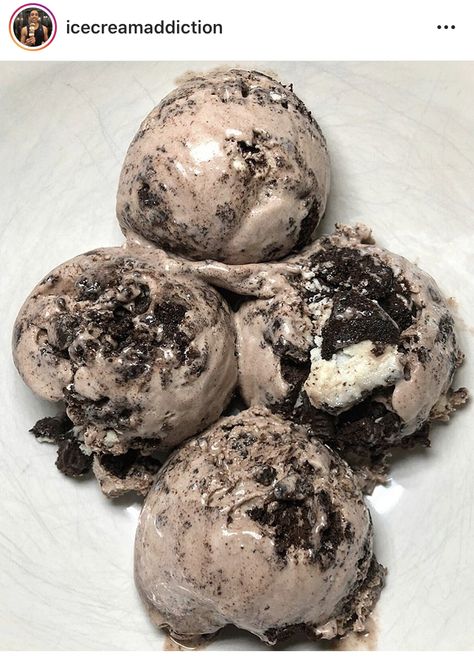 © icecreamaddiction  Oreo Ice Cream. Cookies N Cream. cookies n cream. Cookies n Panna. Ice Cream. Heavenly. Caffè Panna’s. cafepanna. Instagram. Instafood. Photo not mine. Ctto Cookies And Cream Ice Cream, Instagram Cookies, Cookies N Cream, Oreo Ice Cream, Cream Cookies, Cream Ice Cream, Yummy Ice Cream, Cookies N Cream Cookies, Ice Cream Cookies