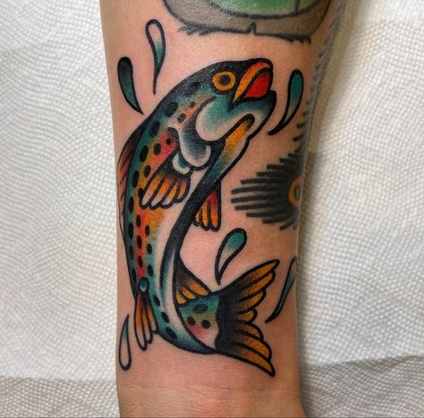 Dan Higgs Tattoo, Fishing Traditional Tattoo, Traditional Turkey Tattoo, Trad Fish Tattoo, Semi Traditional Tattoo, American Traditional Whale Tattoo, Fish Knee Tattoo, Color Fish Tattoo, Old School Fish Tattoo