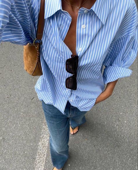 Tracksuit Outfit, European Summer Outfits, Outfit Plan, Summer Outfit Inspiration, Stockholm Fashion, European Summer, Looks Vintage, Spring Summer Outfits, Blue Shirt