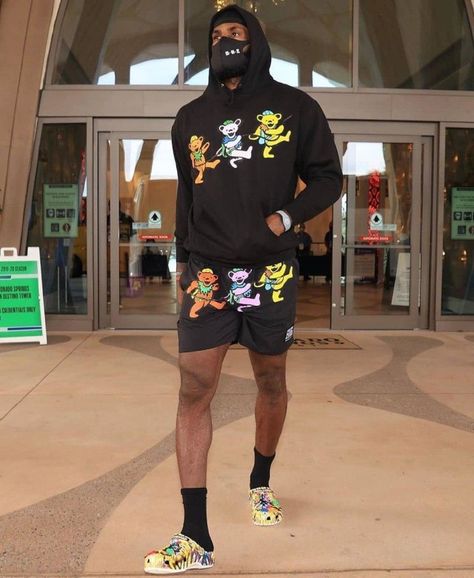 Lebron James Outfit from September 10, 2020 | WHAT’S ON THE STAR? Chinatown Market Clothing, Save Outfits, Chinatown Market, Nylon Shorts, Baggy Clothes, Los Angeles Clippers, September 10, Sporty Outfits, Grateful Dead