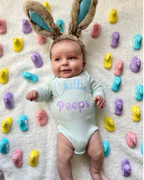 #easter #babypictures #bunny #chillinwithmypeeps #peeps #baby Baby Easter Pictures, Baby Holiday Photos, Easter Baby Photos, Easter Pics, Easter Photoshoot, Monthly Baby Pictures, 3 Month Old Baby, Milestone Pictures, Easter Baby