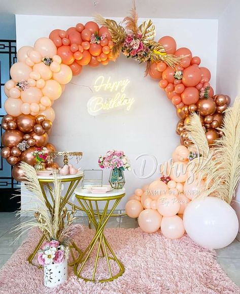 Coral Birthday Decorations, Champagne Balloons, Gold Birthday Decorations, Deco Ballon, 25th Birthday Parties, Birthday Party Planner, Orange Birthday, Baby Birthday Decorations, Mommy Birthday