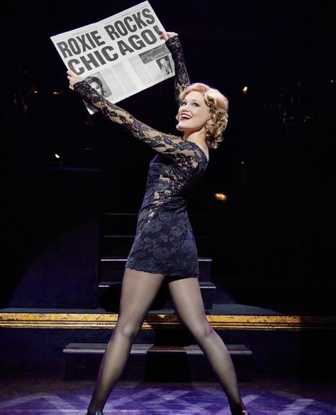 Chicago Musical Broadway, Hart Photo, Chicago Broadway, Chicago Costume, Roxie Hart, Theatre Aesthetic, Musical Theatre Costumes, Chicago Musical, New York Vibes