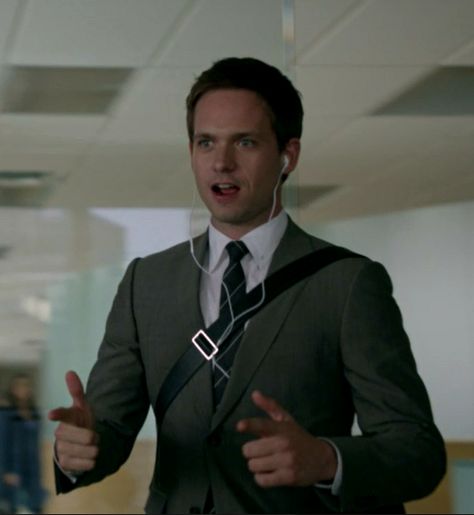 Mike Ross Suits, Mike Suits, Specter Suits, Patrick J Adams, Suits Tv Series, Suits Harvey, Harvey Specter Suits, Suits Show, Suits Tv