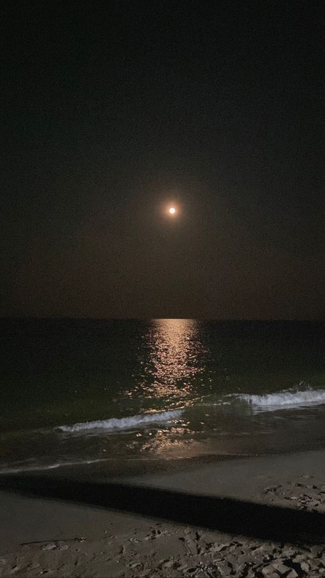 Beach Late Night Aesthetic, Crab Hunting On The Beach At Night, Beach Night Photography, Noughts And Crosses Aesthetic, Night Beach Snap, Night Time Beach Aesthetic, Beach At Night Wallpaper, Gloomy Beach Aesthetic, Crosses Aesthetic