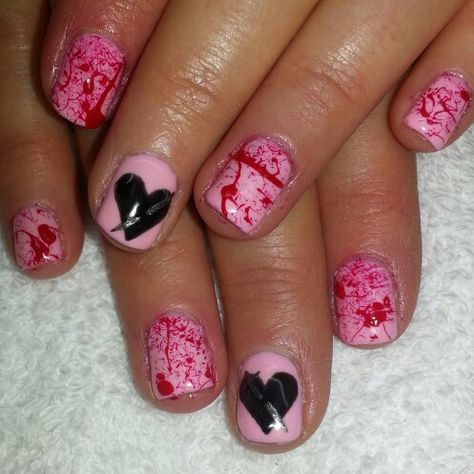 Instagram: @boop711 Anti-Valentine's day nails.  My bloody Valentine. Baby pink shellac with a black heart with a dagger and blood splatter. Pink And Black Valentines Day Nails, Anti Love Nails, Nail Art With Hearts, Black Nails With Blood Drip, Valentines Day Nails Alternative, Gothic Valentines Nails, Black Anti Valentines Day Nails, Anti Valentines Day Nails, Art With Hearts