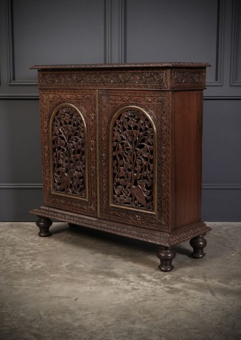 Carved Wooden Cabinet, Antique Indian Furniture, Table Drawing, Padauk Wood, Dark Wood Furniture, Centre Table, Indian Furniture, Antique Cabinets, Wooden Cabinets