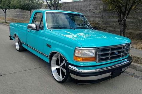 Ford Truck Models, Ford Lightning, Fords 150, Ford Trucks F150, Vintage Pickup, Dropped Trucks, Sport Truck, Vintage Pickup Trucks, Custom Pickup Trucks