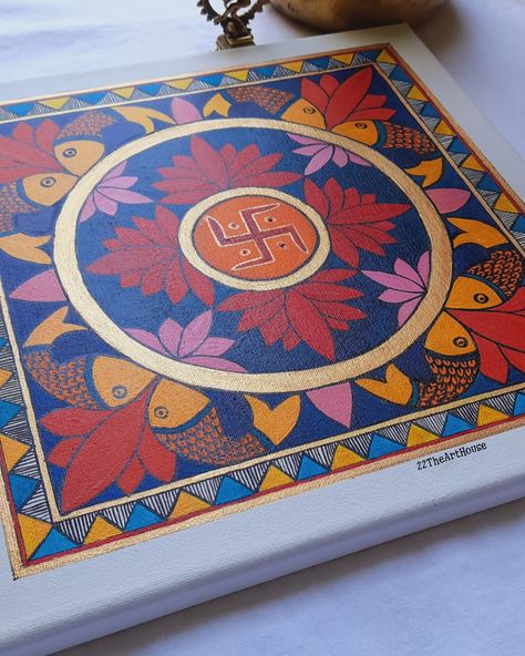 Swastik Painting Art, Mandala Art On Square Canvas, Madhubani Canvas Paintings, Lotus Madhubani Painting, Canvas Painting Ideas Square, Swastik Painting, Madhubani Drawing Indian Paintings, Lotus Painting Acrylic, Madhubani Drawing