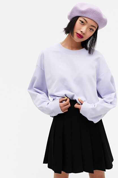 Loose-fit sweater - Lilac - Sweatshirts & hoodies - Monki WW Loose Fit Sweater, Purple Sweatshirt, Different World, A Different World, Green Sweatshirt, Fashion Pieces, Tennis Skirt, Modern Fashion, World Of Fashion