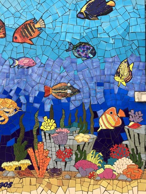 Mosaic Tiles Crafts, Mosaic Animals, Mosaic Birds, Mosaic Art Projects, Mosaic Tile Art, Mosaic House, Mosaic Garden, Mosaic Projects, Sea Art