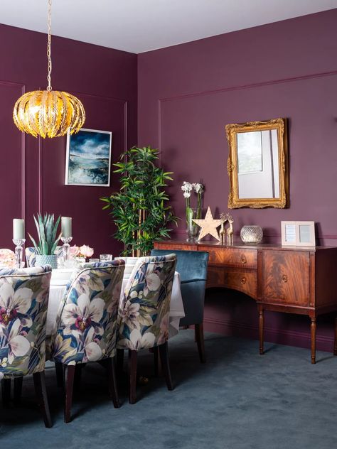 Colour drenching is the process of using the same colour in different forms throughout a space – and it’s having a resurgence in 2023. Best Trim Paint, Plum Dining Room, Paint For Interior Walls, Colour Drenching, Color Drenching, Monochromatic Interior, Colourtrend Paint, How To Work Out, Trim Paint