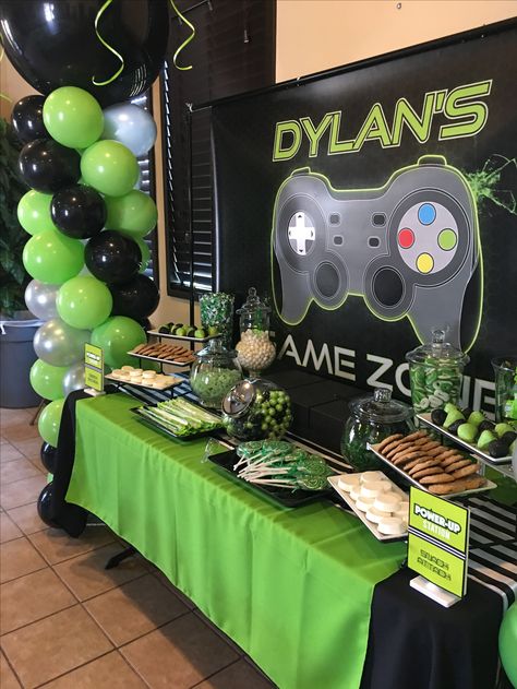 Video game party                                                                                                                                                                                 More Video Game Themed Birthday Party, Game Themed Birthday Party, Xbox Birthday Party, Xbox Party, Video Games Birthday Party, Party Themes For Boys, Video Games Birthday, Video Game Party, 9th Birthday Parties