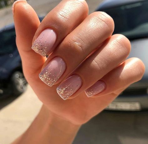 Pink Nails With Gold Glitter Accent, Indian Gel Nail Designs, Gold Accent Nail Ideas, Pink And Gold Sparkle Nails, Pink And Golden Nails, Pink Nails With Gold Glitter, Gold Nails Square, Nude Nails With Glitter, Ongles Beiges