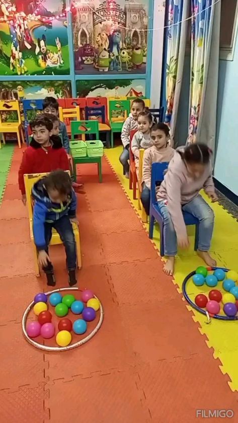 Games For Kids Classroom, Crafts For Kids Paper, Physical Activities For Kids, Kindergarden Activities, Fun Classroom Activities, Indoor Games For Kids, Kindergarten Learning Activities, Baby Learning Activities, Family Fun Games