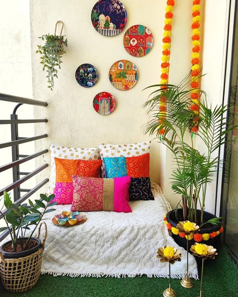 Balcony decor
Festive decor
Holi decor
Festival of colors
Colors
Floor seating Holi Festival Of Colours, Festival Of Colors, Sofa Corner, Corner Display, Corner Decor, Holi Festival, Diwali Festival, Festive Look, Color Festival