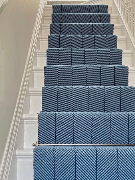 6-056 flatweave stair runners Off The Loom - Hadston - Branden Blue flatweave stair runners . www.offtheloom.co.uk Blue Stair Runner, Entryway Update, Shaker House, Cornwall House, Foyer Stairs, House Mood Board, Living Place, Foyer Ideas, City Homes