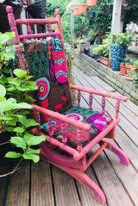 I found this adorable antique rocking chair at a local Auction rooms store which was like an Aladdin's cave of treasures at bargain prices. I fell in love with it especially when I saw the £10 price-tag! and I could see someone had already stripped back its paint to the lovely wood and sanded it so knew my job was just a simple cosmetic revamp!    I wanted to experiment some more with Unicorn spit Gel and stain to bring this vintage piece to life and fit in nicely amongst my garden.… Funky Rocking Chair, Refurbished Rocking Chair, Recycling Furniture, Antique Rocking Chair, Plastic Playhouse, Rocking Chair Makeover, Antique Rocking Chairs, Cactus Light, Paint Stir Sticks