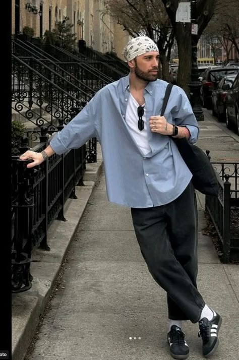 Men’s Fancy Dinner Outfit, Airplane Outfit Men, Europe Men Fashion, Men Bandana Style, Summer Fashion Men Street Styles, Bandana Outfit Men, Nyc Going Out Outfit, Old Money New York, New York Outfits Winter Cold Weather