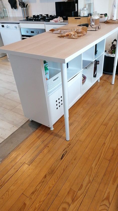 Kitchen Island Bench Diy, Single Cabinet Ideas, Kallax Breakfast Bar, Серая Кухня, Ikea Kitchen Island, Craft Storage Furniture, Diy Rustic Decor, Ikea Kallax, Diy Craft Room