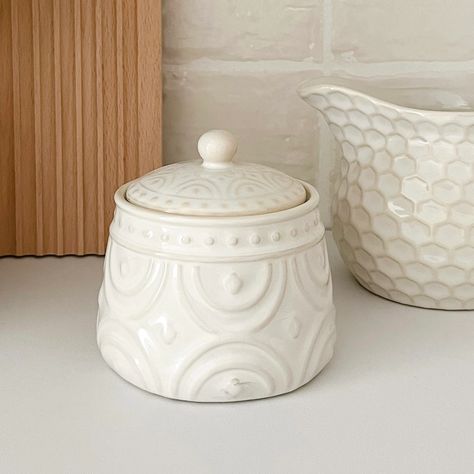 Stoneware Custom Window Coverings, Sugar Container, Linen Chest, Adjustable Bed Base, Sugar Jar, Sugar Bowls And Creamers, Small Apartment Decorating, Coffee Capsules, Apartment Kitchen