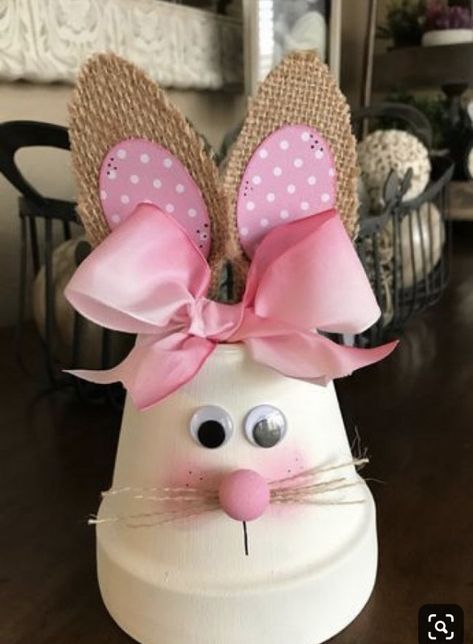 Terra Cotta Pot Crafts, Flower Pot Crafts, Easter Bunny Crafts, Cute Easter Bunny, Clay Pot Crafts, Easter Projects, Easter Crafts Diy, Bunny Crafts, Easter Crafts For Kids