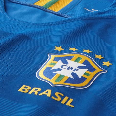 Brazil Aesthetic, Brazil Football, World Cup Jerseys, Nike Just Do It, Insta Photo Ideas, Football Shirt, Football Soccer, Blue Aesthetic, Football Shirts