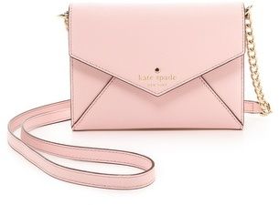 Love Kate Spade Kate Spade Logo, Pink Envelope, Bags Kate Spade, Pink Crossbody Bag, Pink Envelopes, Kate Spade Purse, Leather Crossbody Purse, Kate Spade Handbags, Black Cross Body Bag