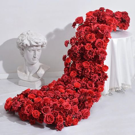 Floral Runner Wedding, Red Rose Wedding Theme, Reception Table Runner, Red Roses Centerpieces, Wedding Backdrop Arch, Wedding Reception Tables Centerpieces, Flower Runner, Backdrop Arch, Flowers Garland