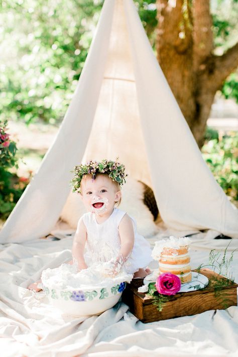 Girly picnic cake smash | Wedding & Party Ideas | 100 Layer Cake Picnic Cake Smash, Cake Smash Wedding, Girly Picnic, Picnic Cake, 1st Birthday Cake Smash, Cake Smash Photography, Wedding Party Ideas, 1 Birthday, Planning Inspiration