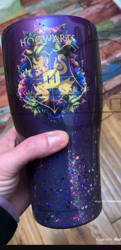 Harry Potter Tumblers, Tumbler Ideas Harry Potter, Harry Potter Tumbler Cup, Harry Potter Snowglobe Tumbler, Harry Potter Tumbler Cup Glitter, Starbucks Glitter Tumbler Harry Pitter, Hufflepuff Cup, Harry Potter Cups, Harry Potter Gryffindor Tumbler Cup