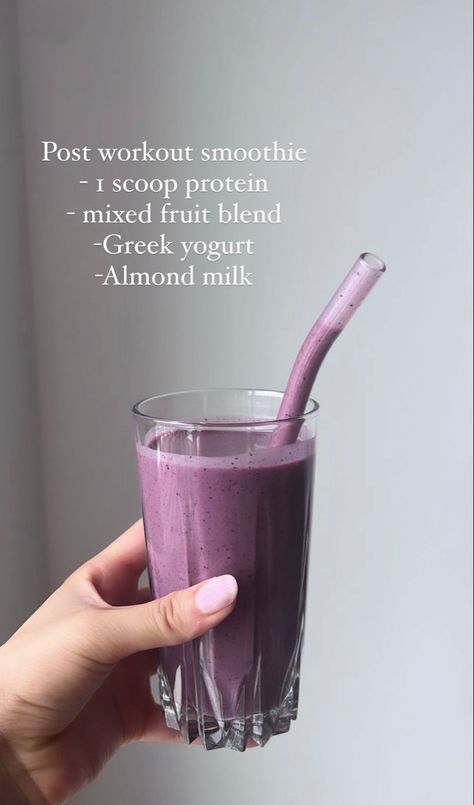 Purple Smoothie Aesthetic, Juices Recipes, Purple Smoothie, Ig Pictures, Natural Juice, Nourishing Food, Smoothie Ideas, Post Workout Smoothie, Protein Mix