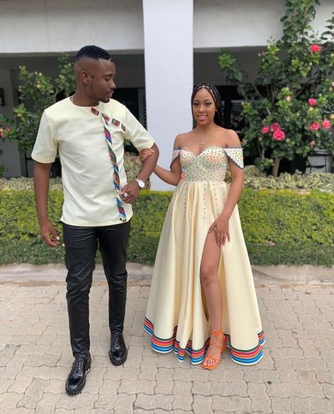 Couple Traditional Outfits African, Pedi Traditional Dresses, Modern Xhosa Attire, Pedi Dresses, Xhosa Traditional Dresses, Pedi Traditional Attire, Sepedi Traditional Dresses, Xhosa Attire, South African Traditional Dresses