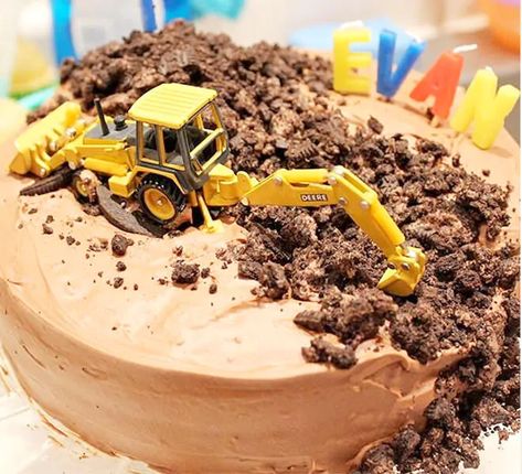 Construction Birthday Party Cakes, Digger Birthday Cake, Digger Cake, Construction Birthday Cake, Construction Cake, Diy Birthday Cake, Dirt Cake, Truck Cakes, Construction Trucks