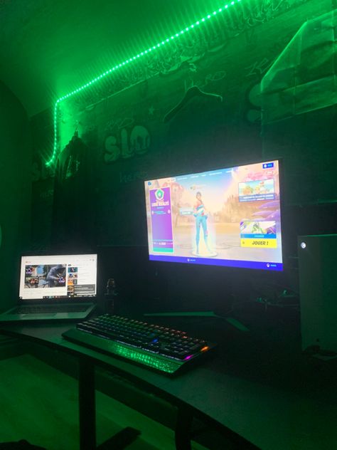 Xbox Series X Setup Ideas, Xbox Series S Gaming Setup, Xbox Series X Setup, Xbox Series S Setup, Fortnite Setup, Xbox Setup, Samsung Odyssey, Gamer Setup, Computer Setups