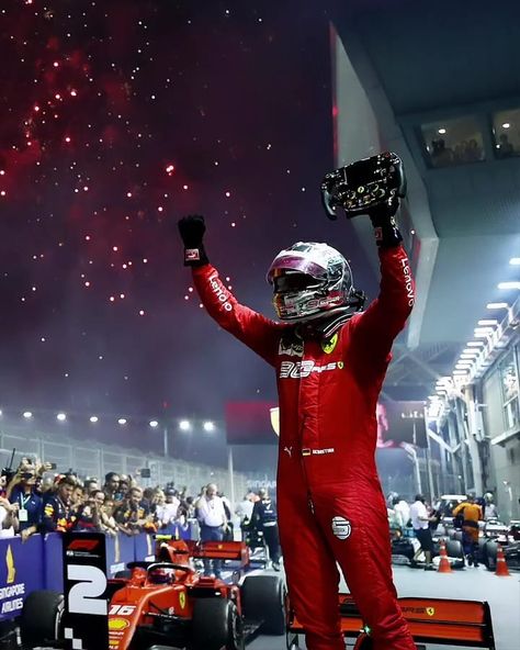 Sebastian Vettel - Singapore 2019 . Last Stop 🇸🇬 . #Singapore  #MarinaBay #SingaporeGp . #F1 #Formula1 #FormulaUno #FormulaOne… Formula 1 Iphone Wallpaper, Aryton Senna, Singapore Grand Prix, F1 Wallpaper Hd, Formula 1 Car Racing, Dirty Air, Motorsport Photography, Sebastian Vettel, 1% Wallpaper