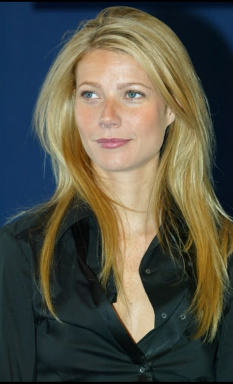 Gwyneth Paltrow Style, Shakespeare In Love, Country Strong, Academy Award, Gwyneth Paltrow, Lifestyle Magazine, Best Actress, Celebrity Entertainment, Current Events