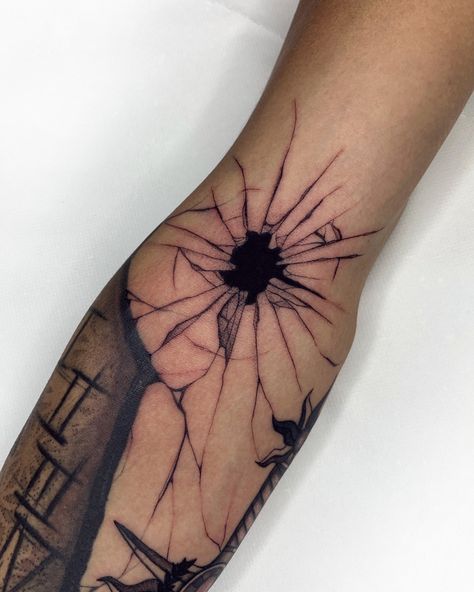 Male Filler Tattoos, Tatoos Design, Glass Tattoo, Mandala Hand Tattoos, Hyper Realistic Tattoo, Elbow Tattoo, Tattoo Salon, Trash Polka Tattoo, Elbow Tattoos