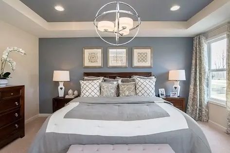 12 Best Tray Ceiling Ideas and Inspiration To Match Your Style ⋆ Tray Ceiling Ideas Living Room, Indiana Homes, Tray Ceiling Bedroom, Tray Ceiling Ideas, Ceiling Ideas Living Room, Zionsville Indiana, Accent Wall Bedroom, Ceiling Ideas, Tray Ceiling