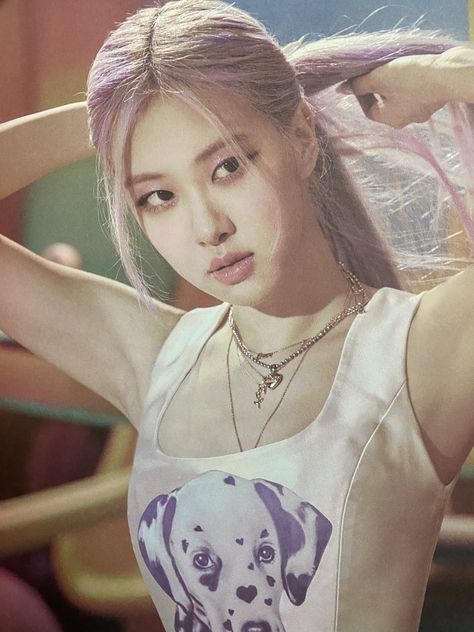 Ice Cream Photoshoot, Cream Photoshoot, Blackpink Ice-cream, Rose Ice Cream, Roseanne Park, Park Rosé, Rose Park, Park Chaeyoung, Rosé Blackpink