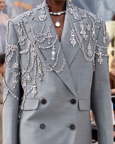 Queer Fashion, Prom Suits, Fashion Suits For Men, Spring Summer 2022, Prom Outfits, Looks Chic, Suit Fashion, Summer 2022, Fashion Details