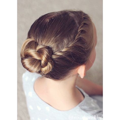 "Twist on one side into a rope twist bun on big sis for church today! " Photo taken by @brownhairedbliss on Instagram, pinned via the InstaPin iOS App! http://www.instapinapp.com (05/17/2015) Girls Updo Hairstyles, Communion Hair, Girls Updo, Communion Hairstyles, Ballet Hairstyles, Side Twist, Dance Hair, Competition Hair, Girl Hair Dos